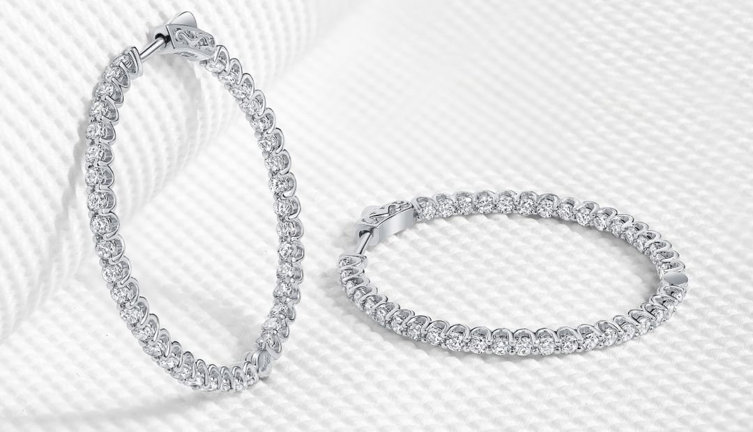 Diamond necklace